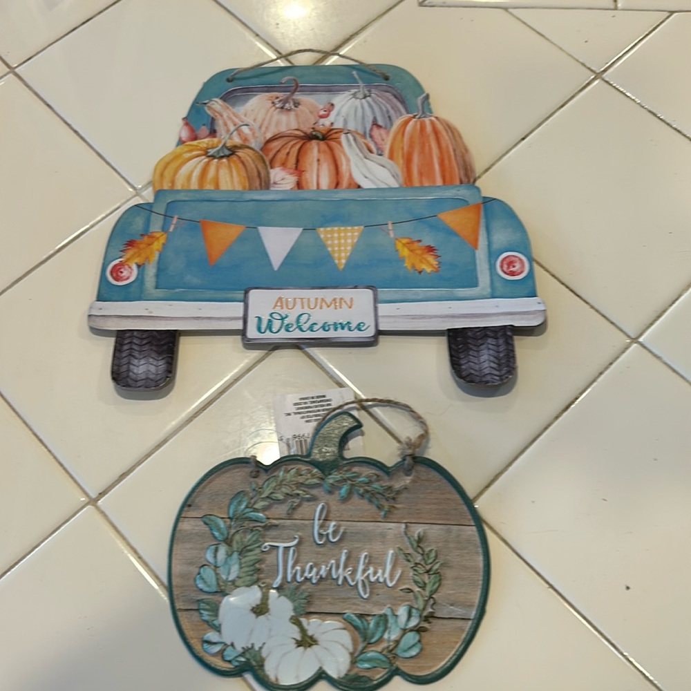 Thanksgiving hanging decor